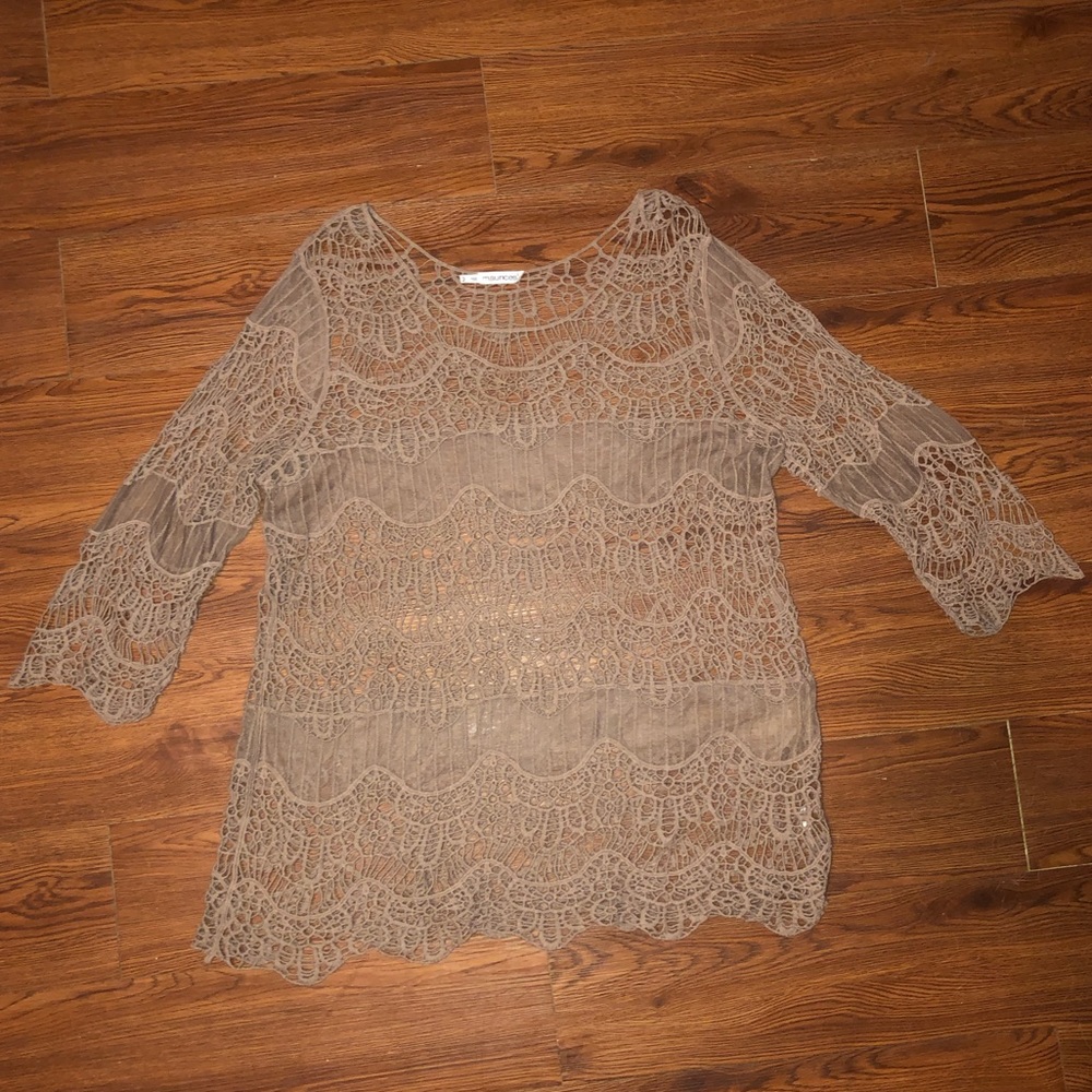 Woman’s Maurice Shirt - Picture 2 of 5